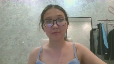 LynetteBeedle live cam on Cam4