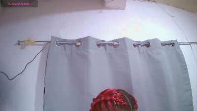 Lynieh live cam on Cam4