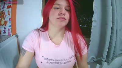 Lynieh live cam on Cam4