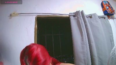 Lynieh live cam on Cam4