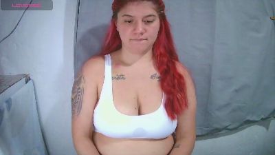 Lynieh live cam on Cam4