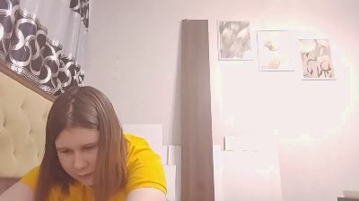 LynnaSeneker webcam mujer en vivo desde Estados Unidos