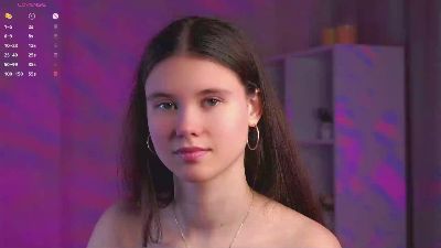 LynneForster live cam on Cam4
