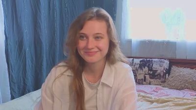 LynneRencher live cam on Cam4
