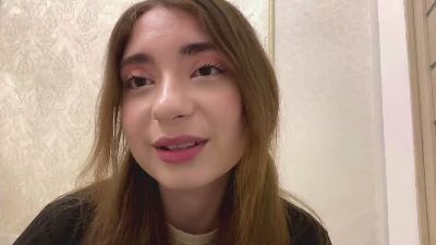 Profile and Statistics for LynneWizar on Cam4