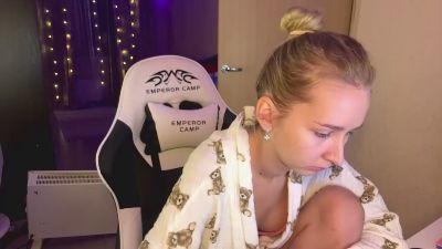 LynseyPake live cam on Cam4