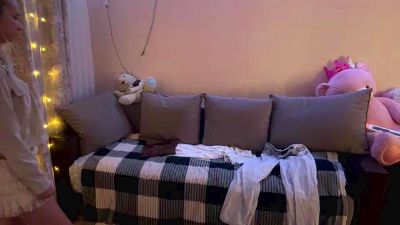 LynseyPake live cam on Cam4