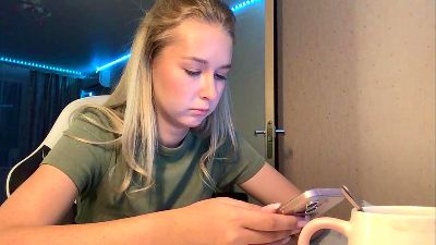 LynseyPake live cam on Cam4