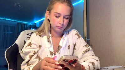 LynseyPake live cam on Cam4
