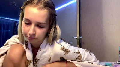 LynseyPake live cam on Cam4