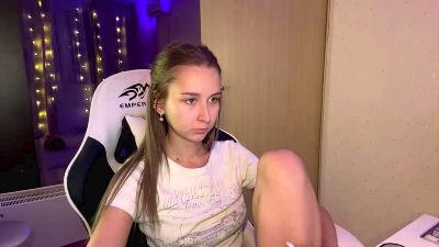 LynseyPake live cam on Cam4