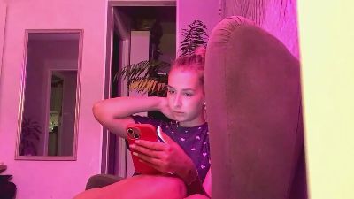 LynseyPake live cam on Cam4