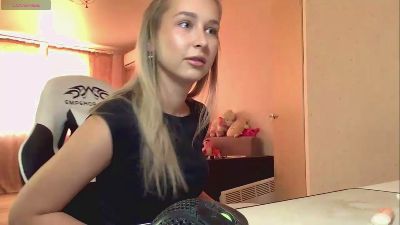 LynseyPake live cam on Cam4