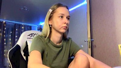 LynseyPake live cam on Cam4