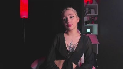 Lyra_viel live cam on Cam4