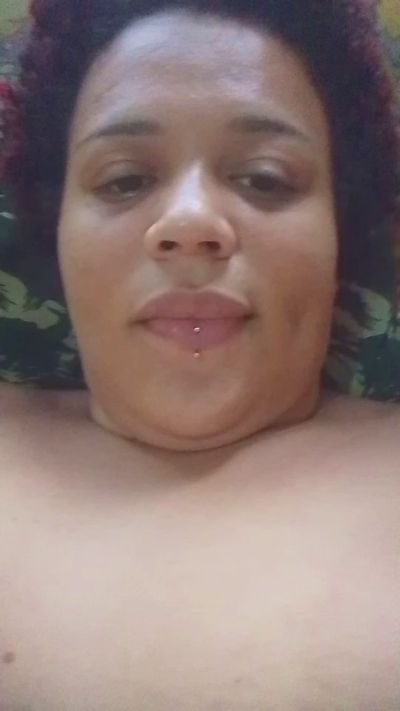 Lyya live cam on Cam4