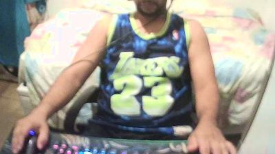 Lzinrj live cam on Cam4