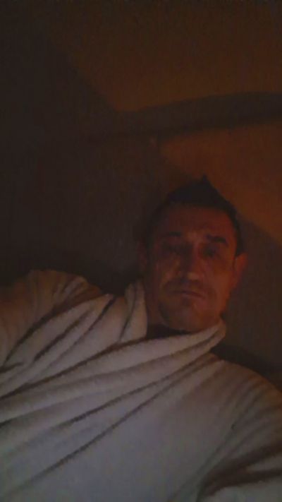 M48UkOnCam live cam on Cam4