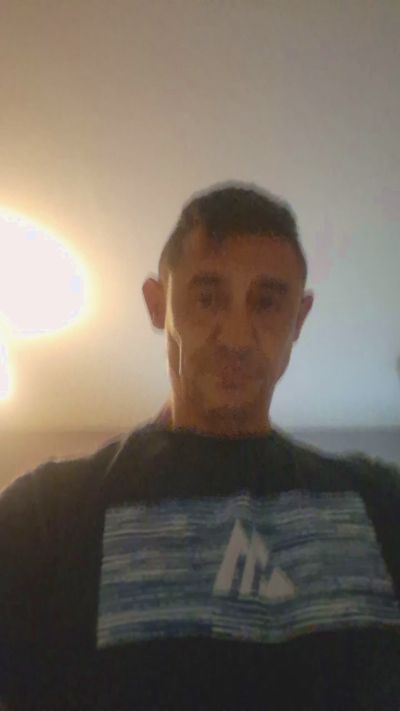 M48UkOnCam live cam on Cam4
