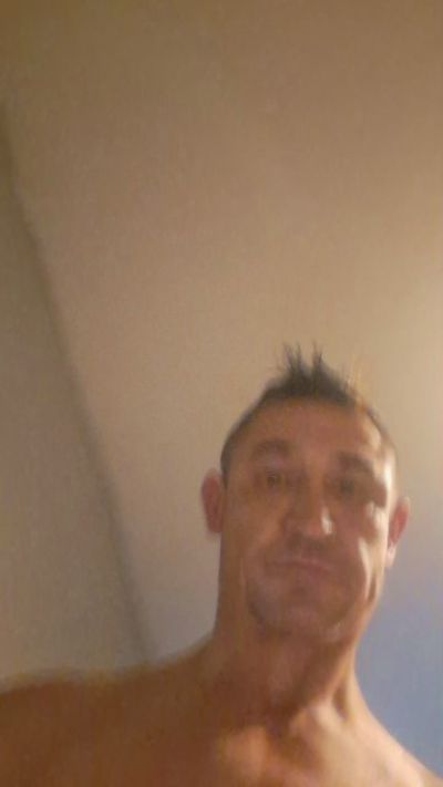 M48UkOnCam live cam on Cam4