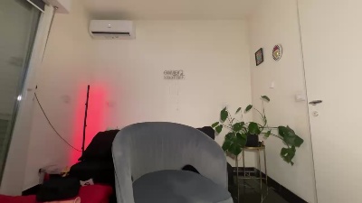 M4tt3000 live cam on Cam4