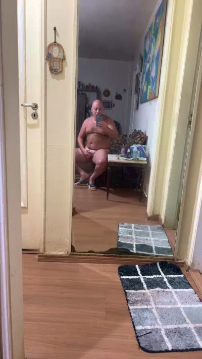 MARCELORJ1975 live cam on Cam4