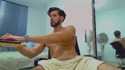 MARCK_CHEST live cam on Cam4