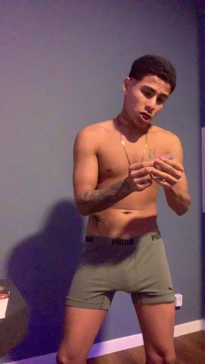 MARENTO23CMM live cam on Cam4
