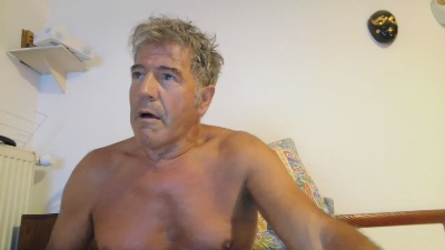 MARIANOS60 live cam on Cam4