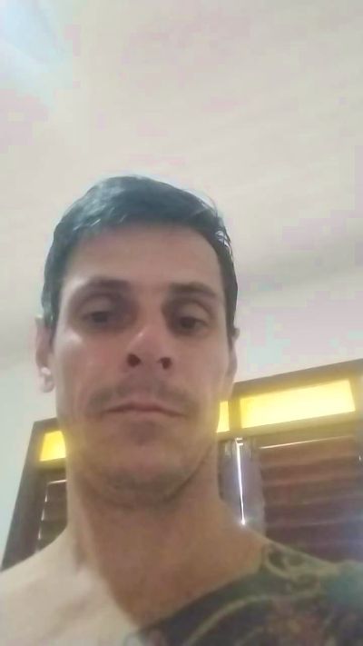 MASSAGISTA19CM4 live cam on Cam4