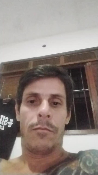 MASSAGISTA19CM4 live cam on Cam4