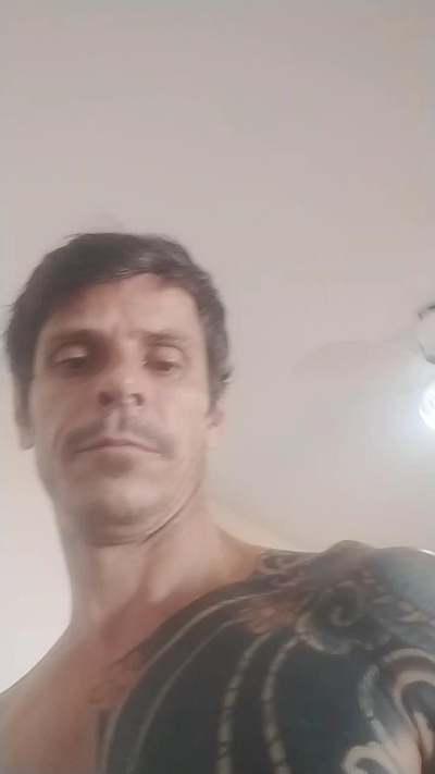 MASSAGISTA19CM4 live cam on Cam4