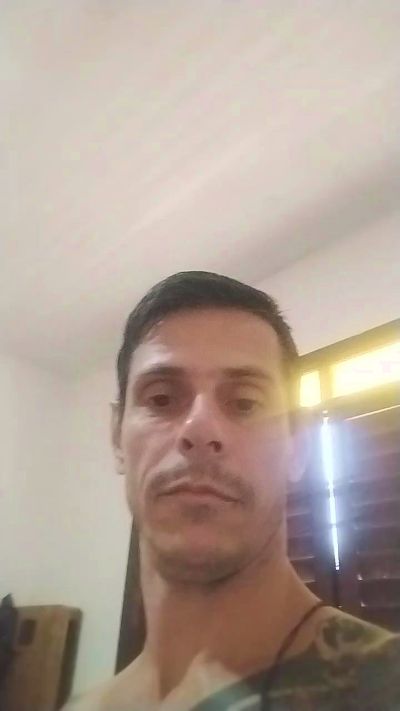 MASSAGISTA19CM4 live cam on Cam4