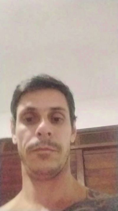 MASSAGISTA19CM4 live cam on Cam4