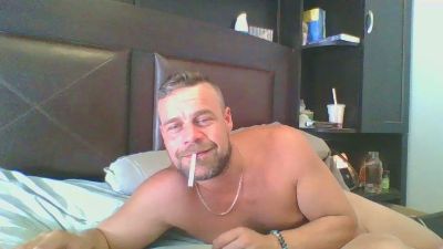 MASTERPPP69 live cam on Cam4