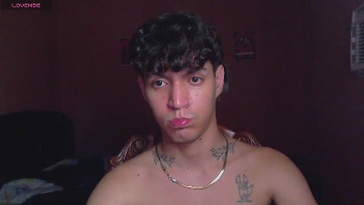 MASTER_HUNTER live cam on Cam4