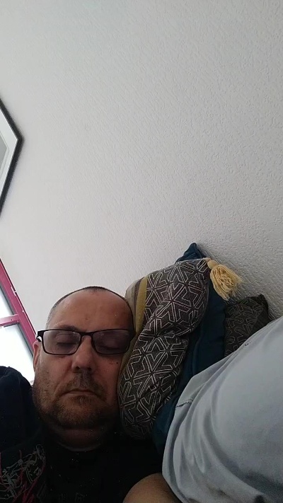 MAXMAX2 live cam on Cam4