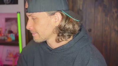 MCKLISTER69 live cam on Cam4