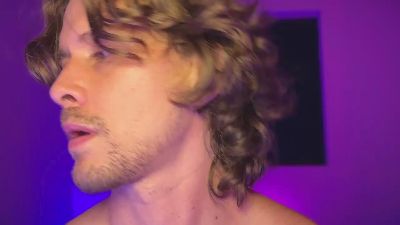 MCKLISTER69 live cam on Cam4