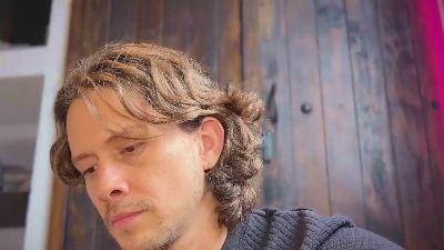 MCKLISTER69 live cam on Cam4