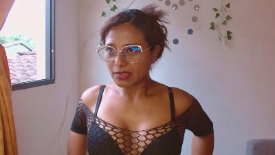 MIELSQUIRT live cam on Cam4