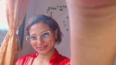 MIELSQUIRT live cam on Cam4