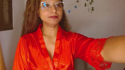 MIELSQUIRT live cam on Cam4