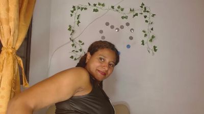 MIELSQUIRT live cam on Cam4