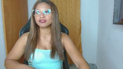 MIELSQUIRT live cam on Cam4