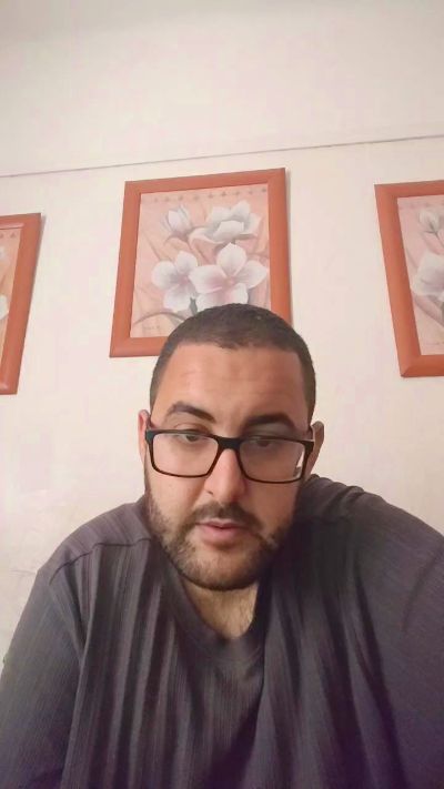 Webcam uomo dal vivo da Francia con MISTERBGb