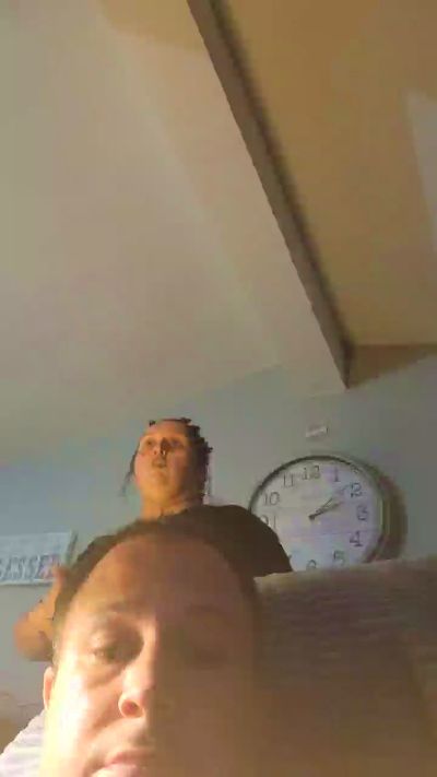 MIXEDROMANTIC live cam on Cam4
