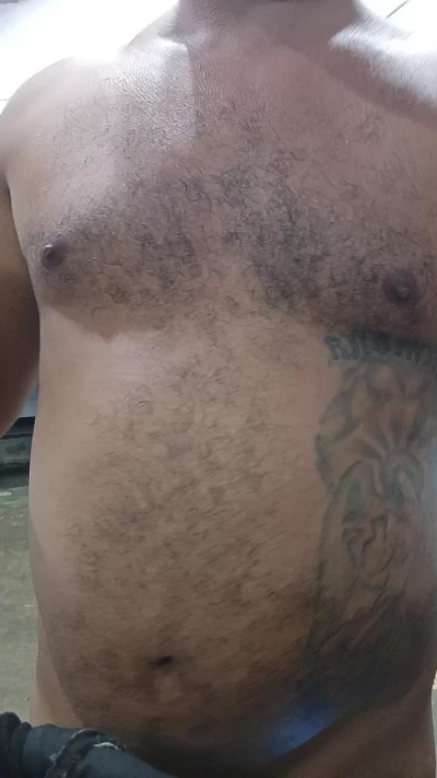 MONSTER777DADDY live cam on Cam4