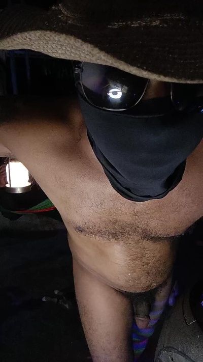 MONSTER777DADDY live cam on Cam4