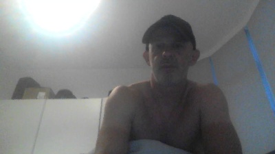 MRNICELDN live cam on Cam4